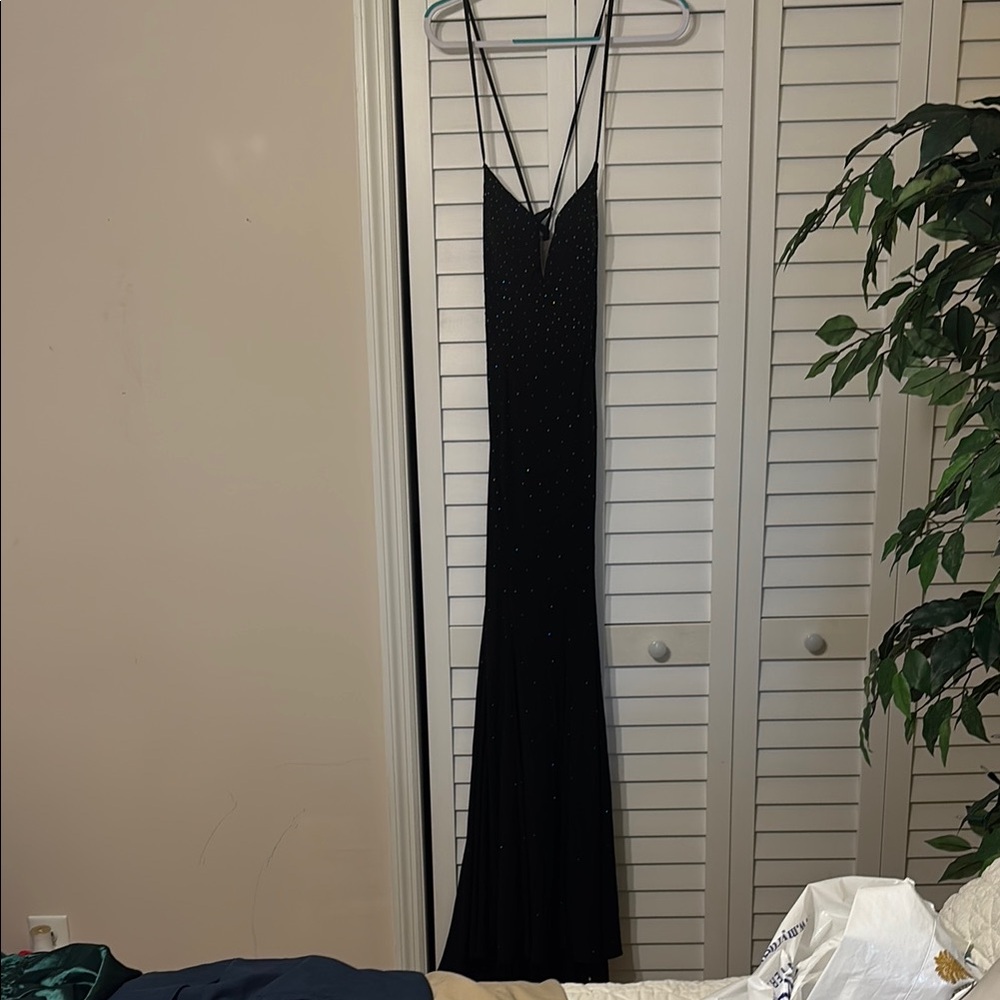 Elegant Black Evening Dress